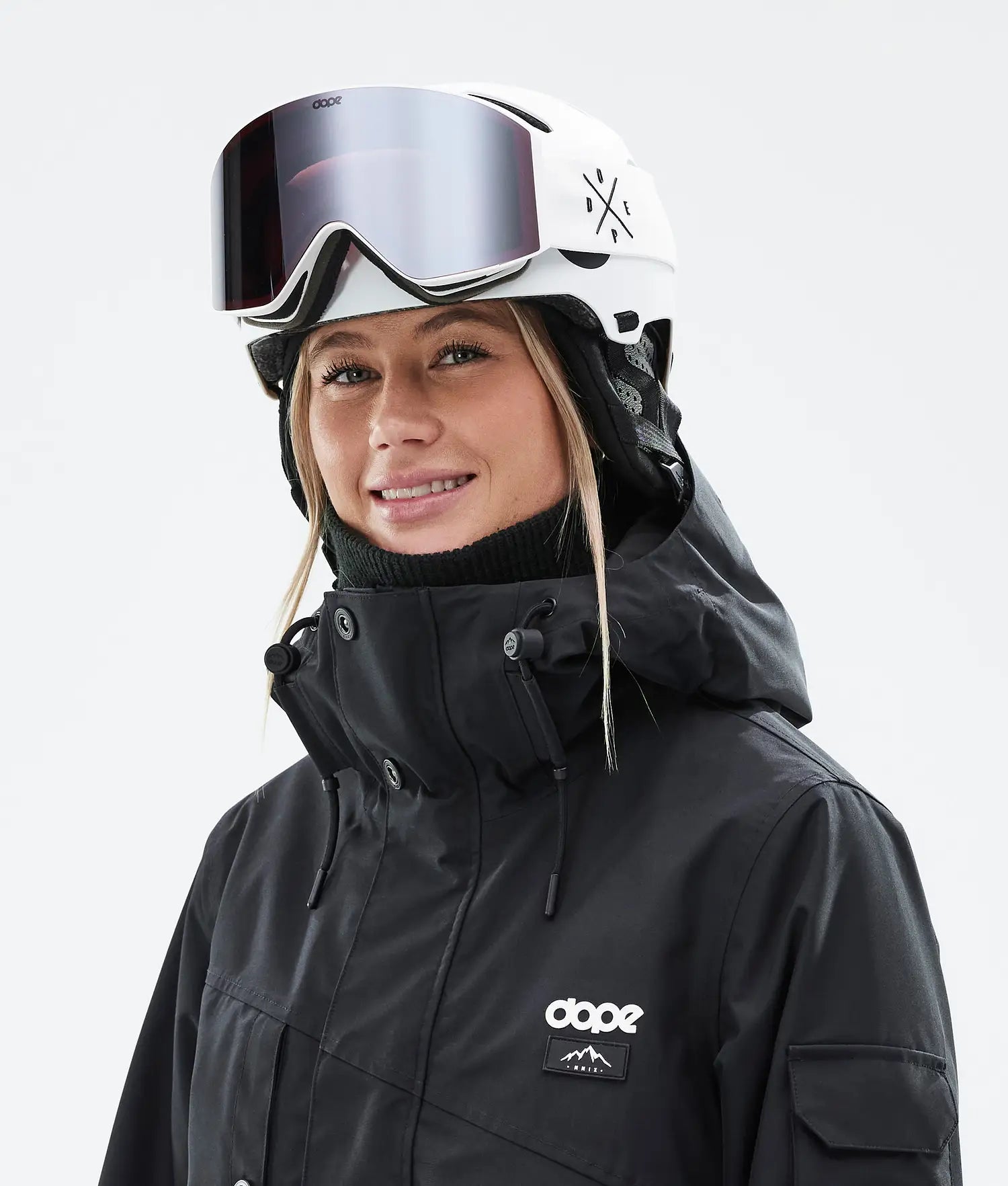 Macon 2.0 Skidhjälm Classic Matte White w/ Black